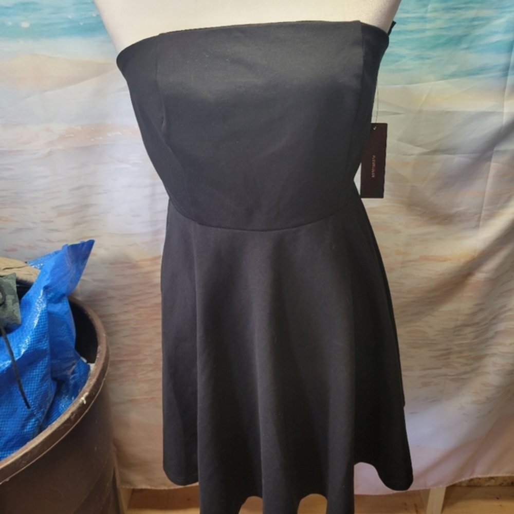 Lulus NWT Strapless‎ Black Mini Dress Size Medium